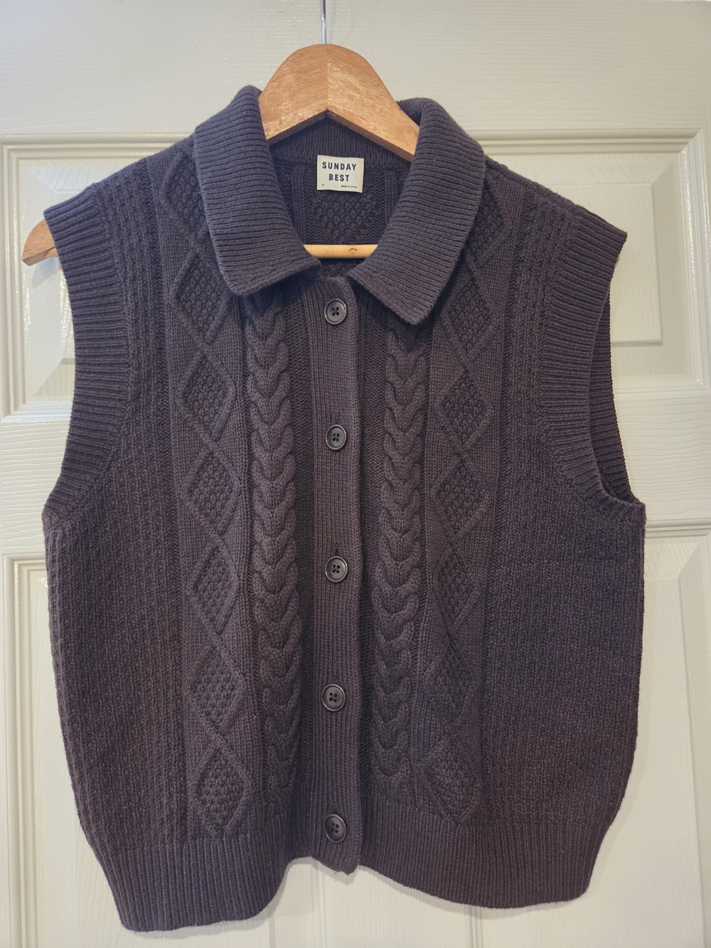 Aritzia Sunday Best Flynn Merino Wool Cable Knit Vest Brown M